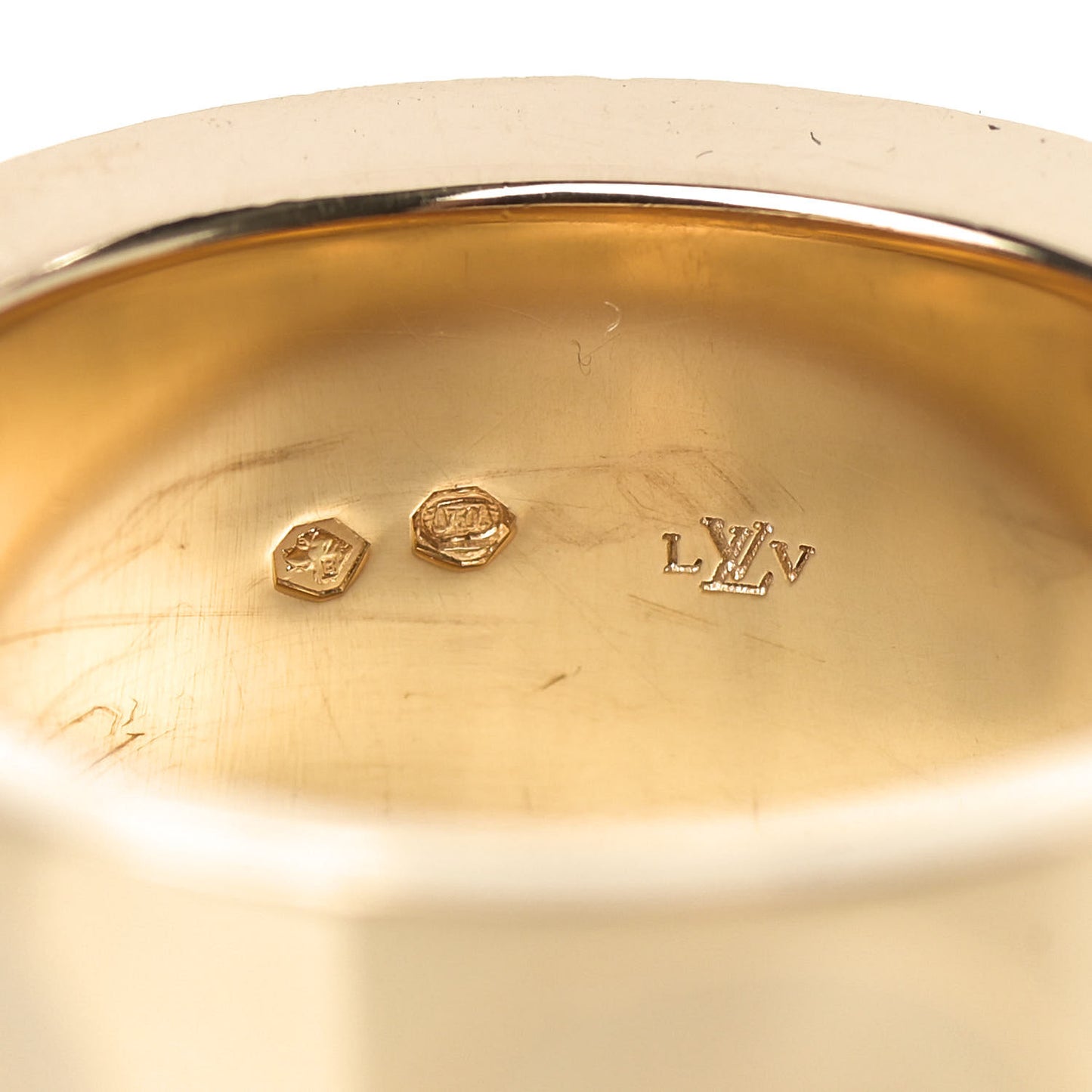18K Yellow Gold 10mm Empreinte Ring 52 6