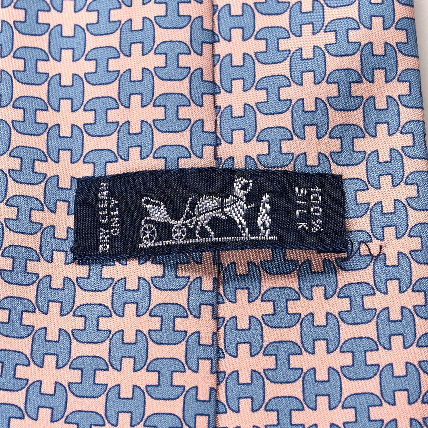 Hermes Printed Silk Mens Neck Tie Pink 5 of 6