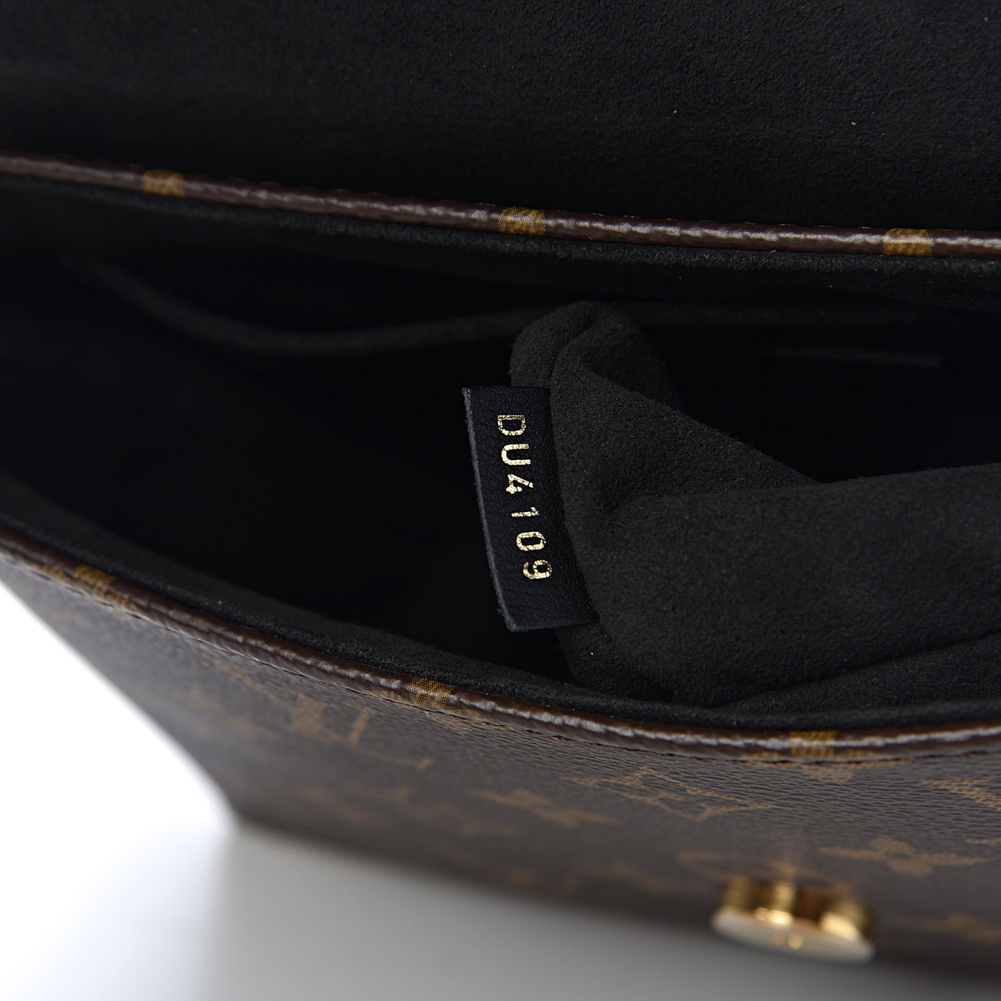 Monogram Locky BB Black