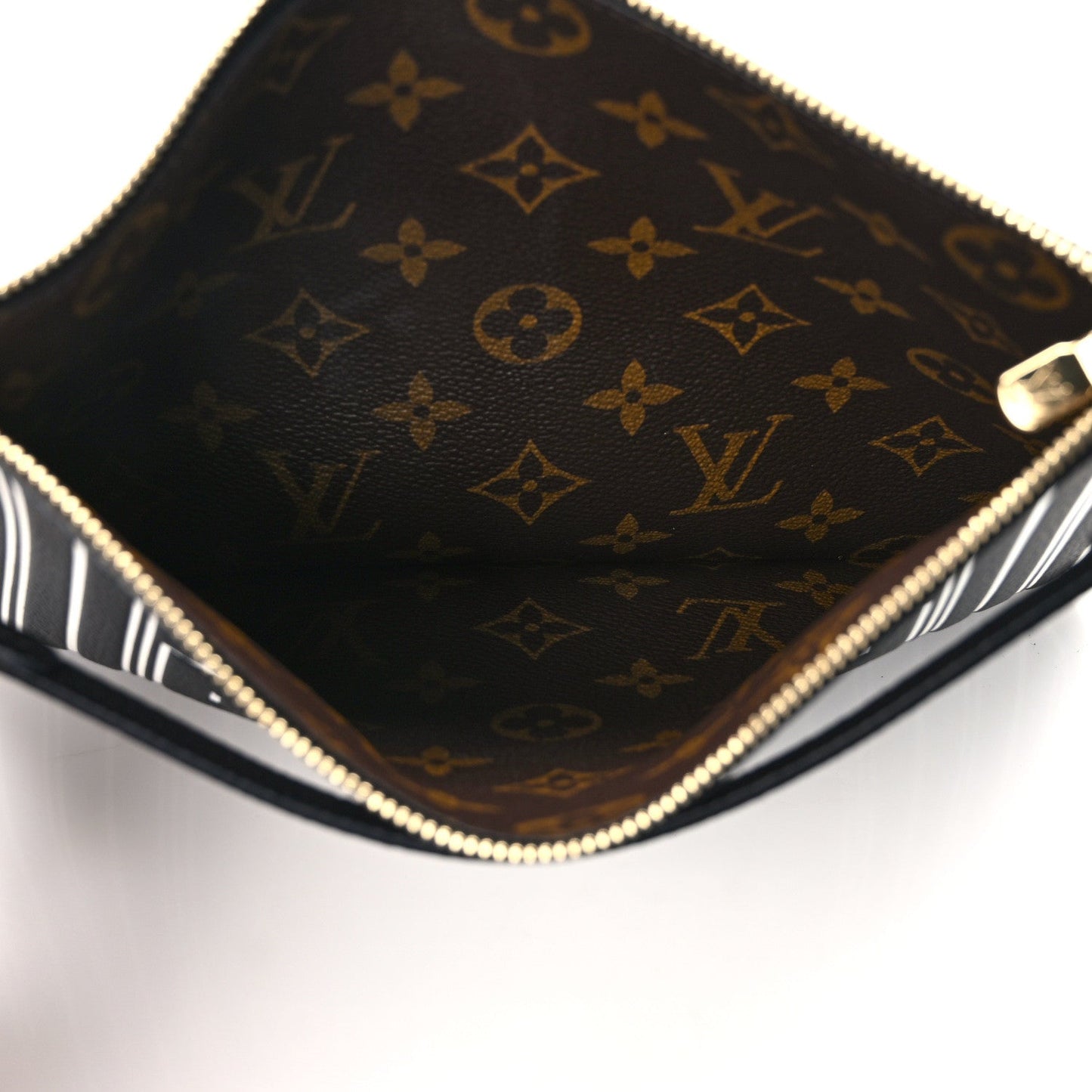 Calfskin Neverfull Inside Out MM Pochette Black