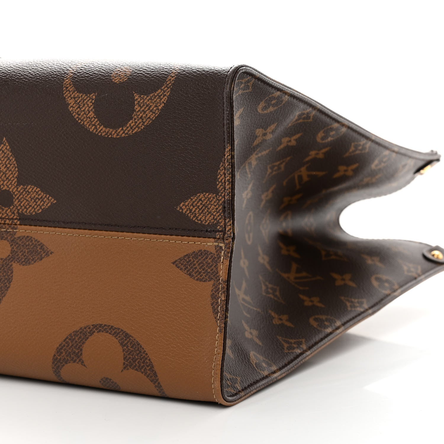 Louis Vuitton Reverse Monogram Giant Onthego GM 11 of 15