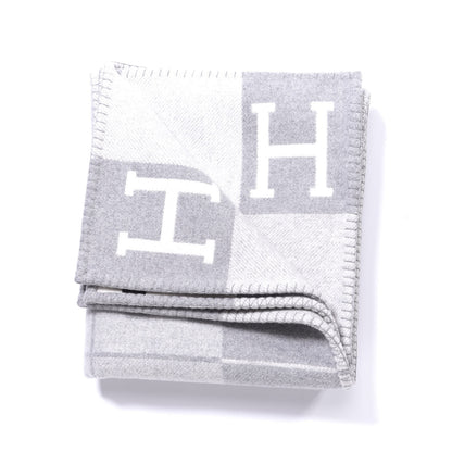 Hermes Wool Cashmere Avalon III Blanket Ecru Gris Clair 3 of 3
