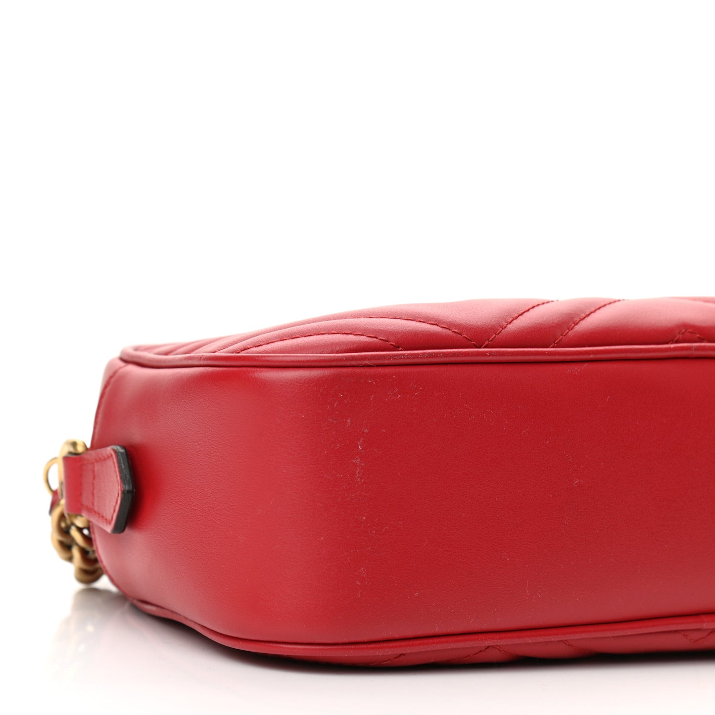 Calfskin Matelasse Small GG Marmont Chain Shoulder Bag Hibiscus Red
