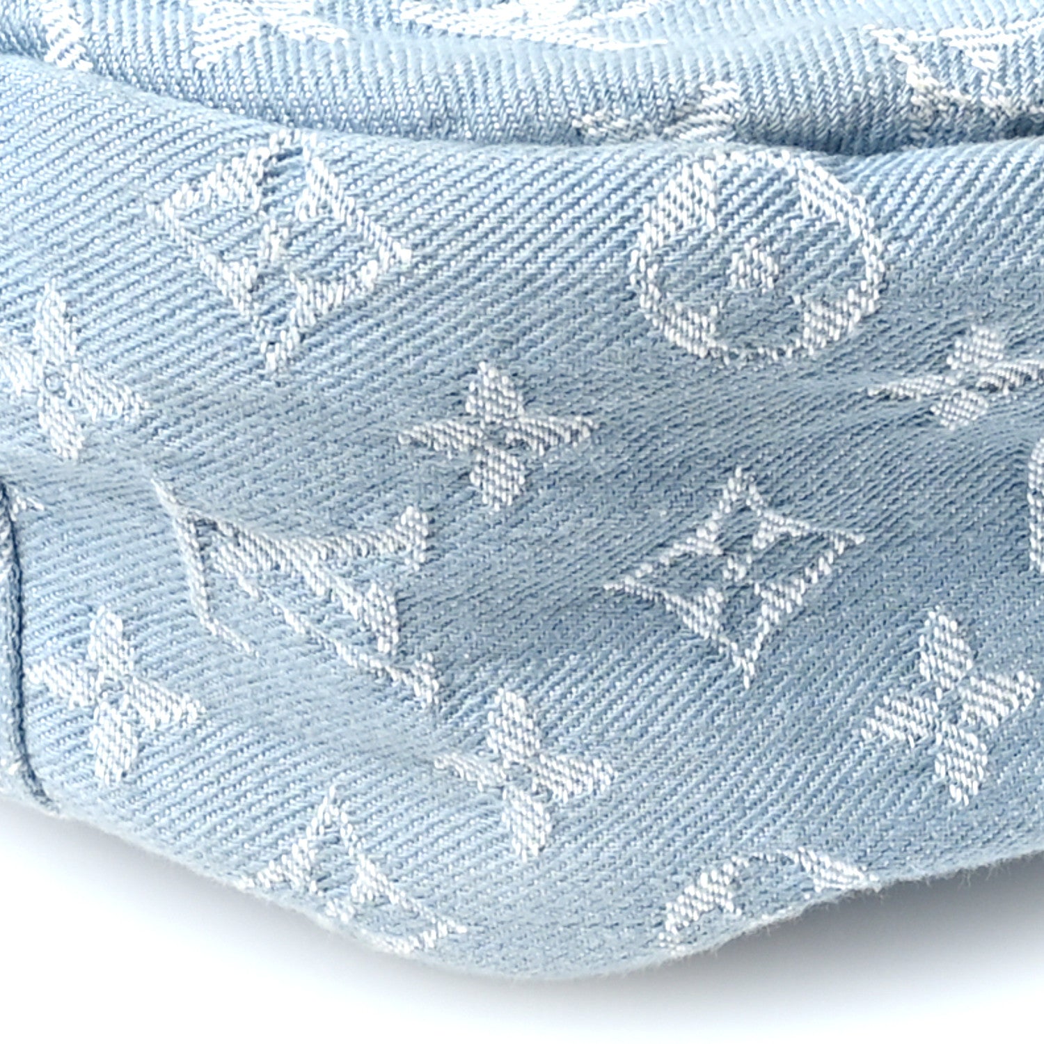 Louis Vuitton Denim Daily GM Blue Clair 10 of 10