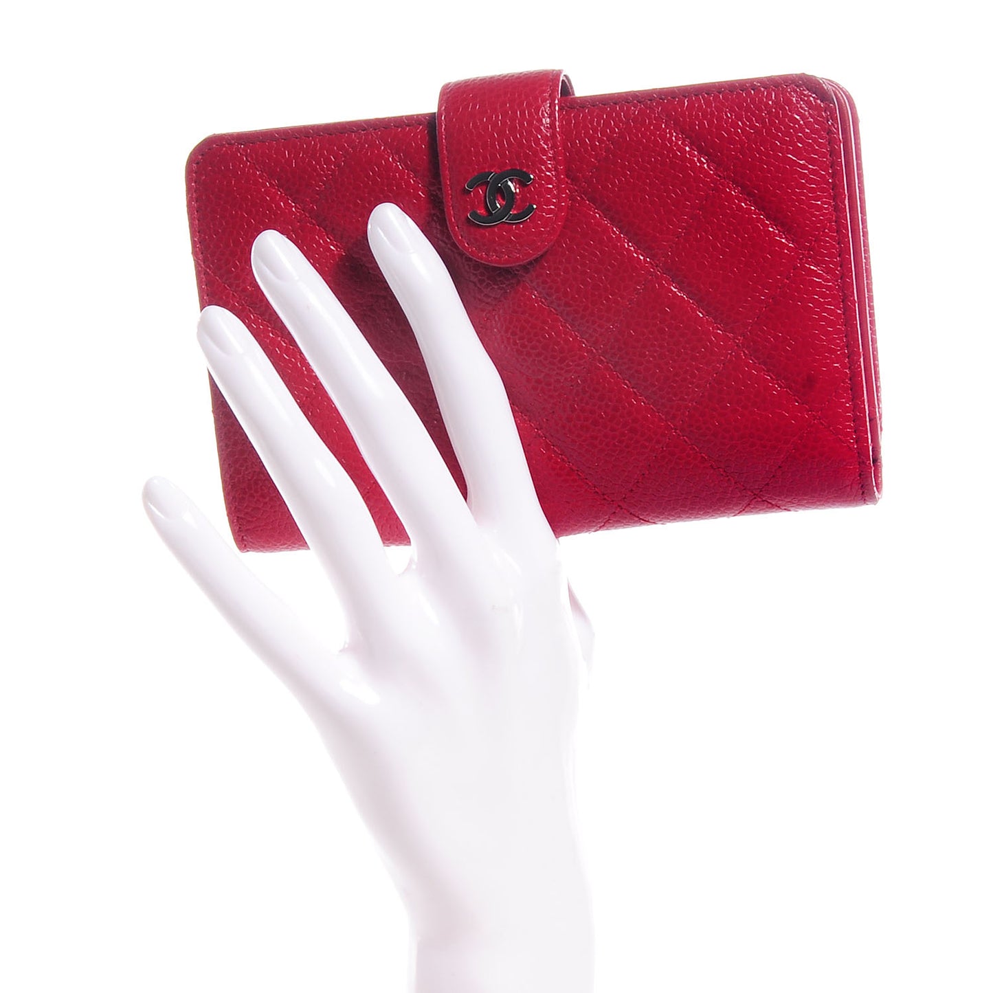 Caviar Quilted Zipped Pocket Wallet Red