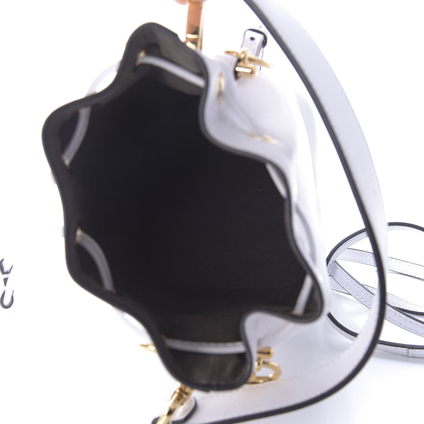 Vitello Cruise F is Fendi Mini Mon Tresor Bucket Bag Optical White