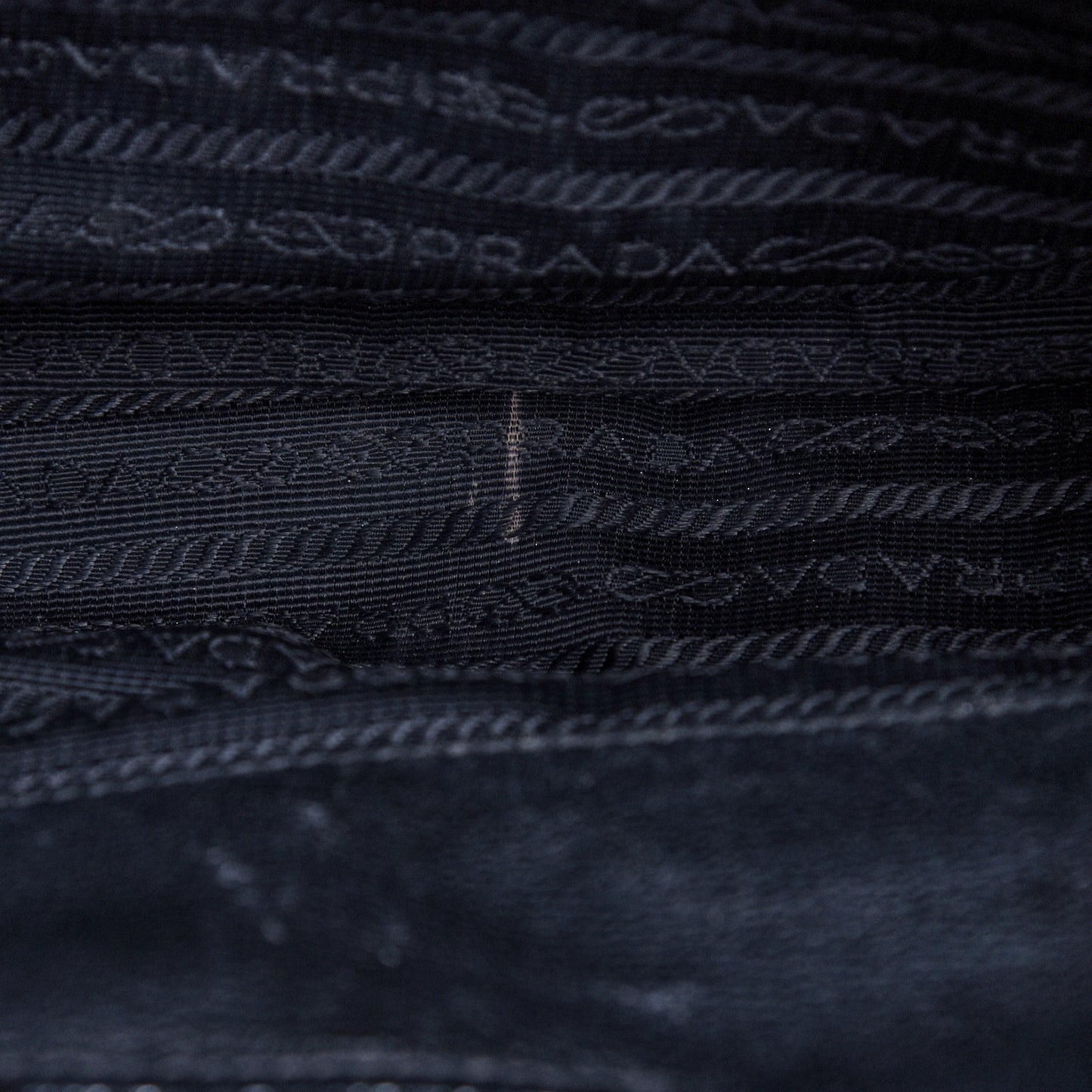 Vitello Daino Top Handle Tote Black