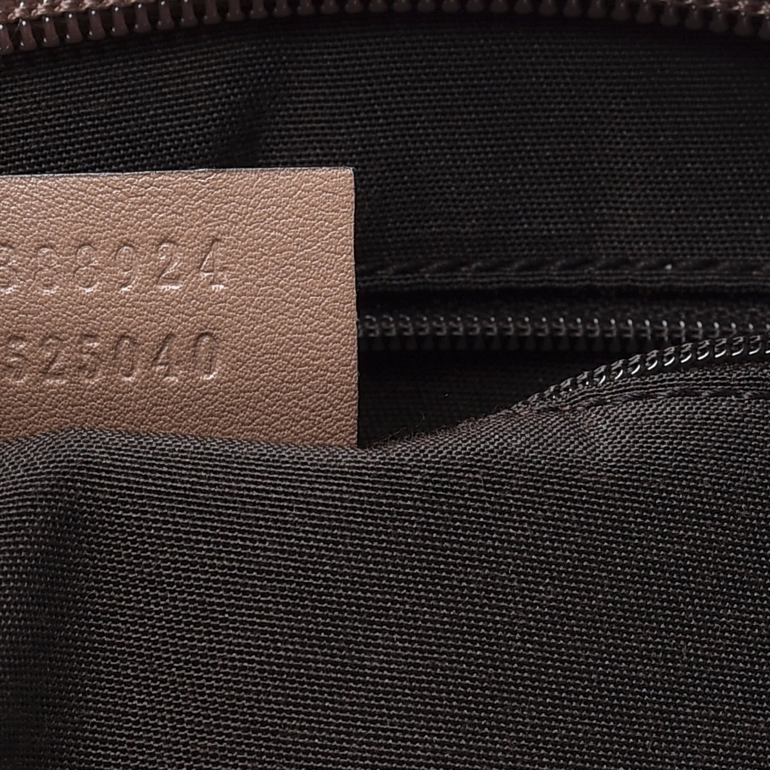 Gucci Monogram Messenger Bag Pink 6 of 11