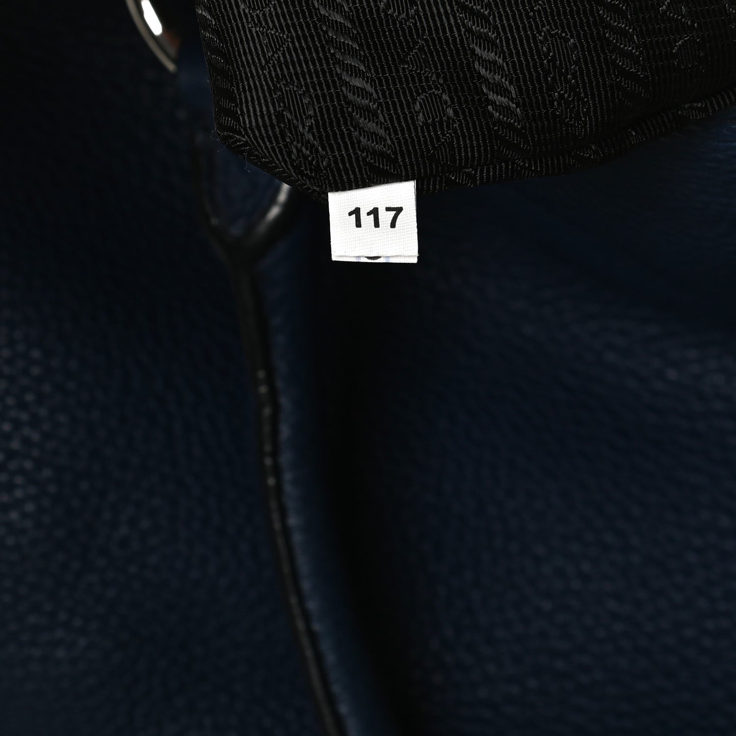 Prada Vitello Daino Tote Inchiostro 6 of 13