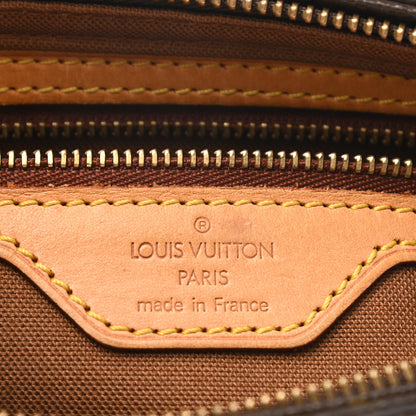 Louis Vuitton Monogram Trotteur 6 of 12