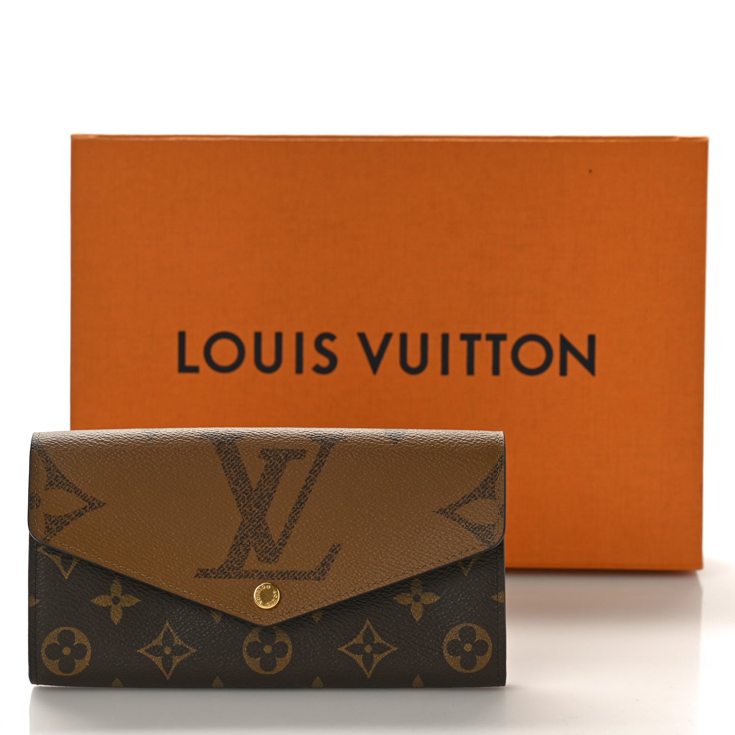 Reverse Monogram Giant Sarah Wallet