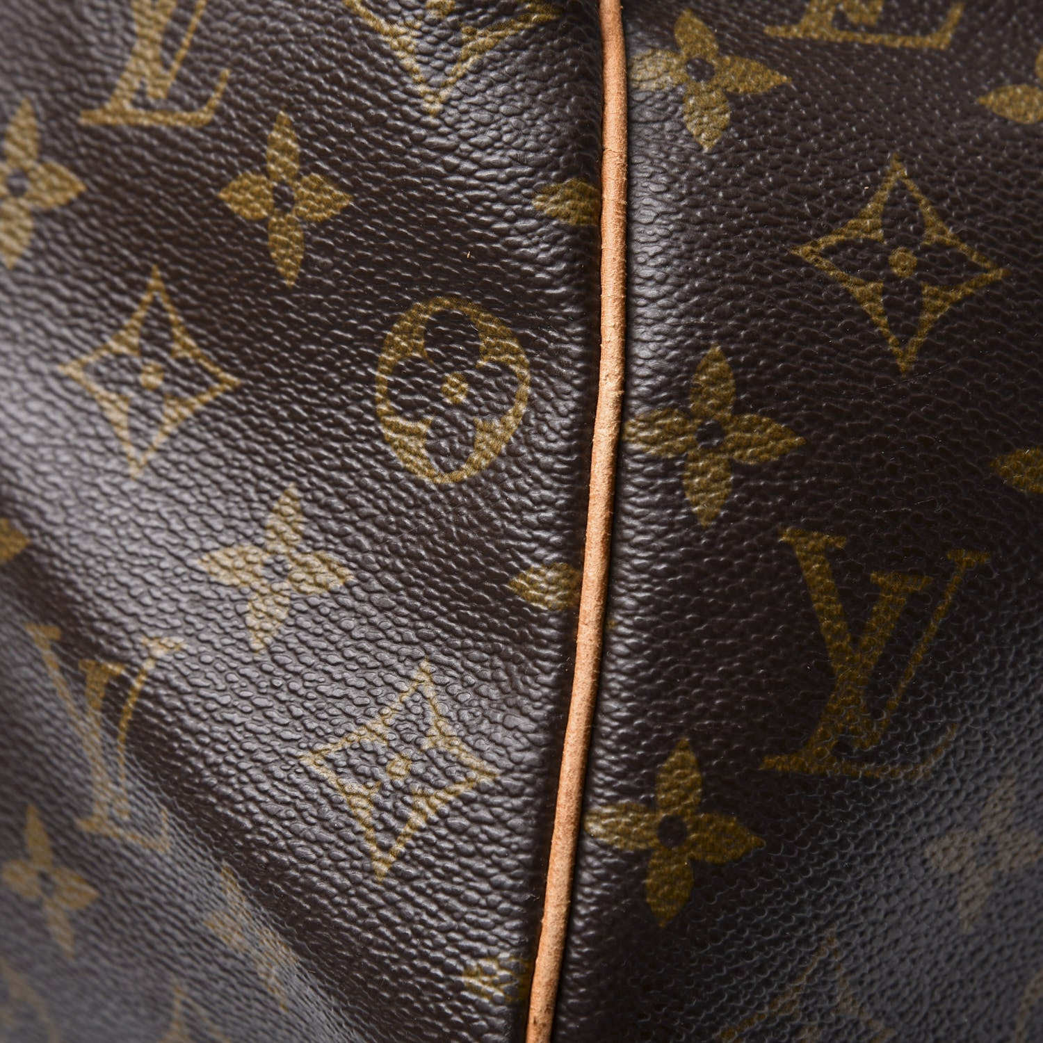 Louis Vuitton Monogram Keepall 50 14 of 18