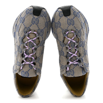 Gucci Ultralight Plume Calfskin Monogram Printed Womens Gucci Run Sneakers 37.5 Beige Blue 2 of 10