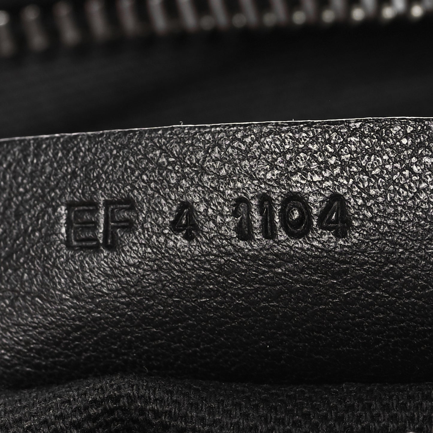 Calfskin Crocodile Embossed Medium Pandora Black