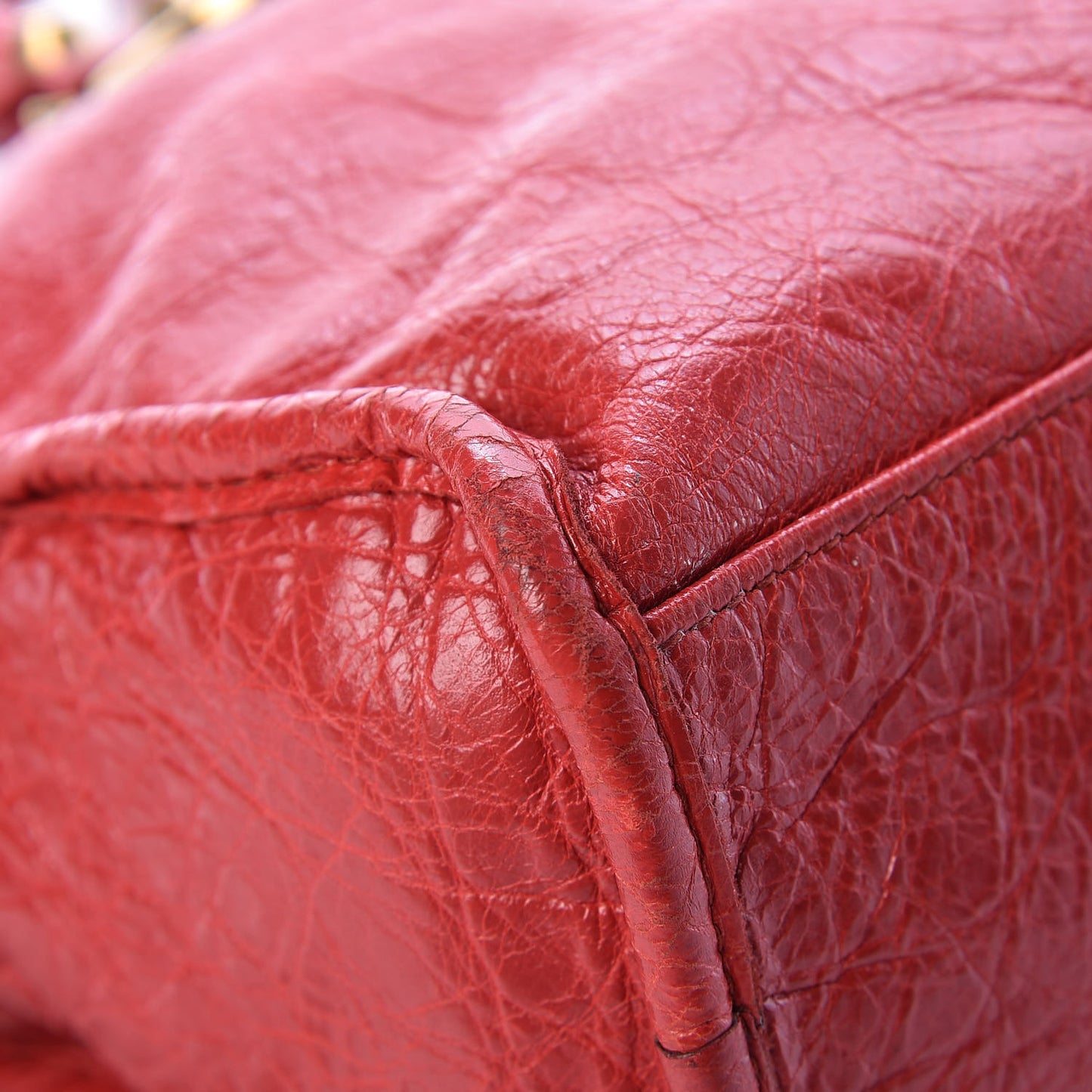 Agneau Gold Metallic Edge Hardware S City Rouge Rubis