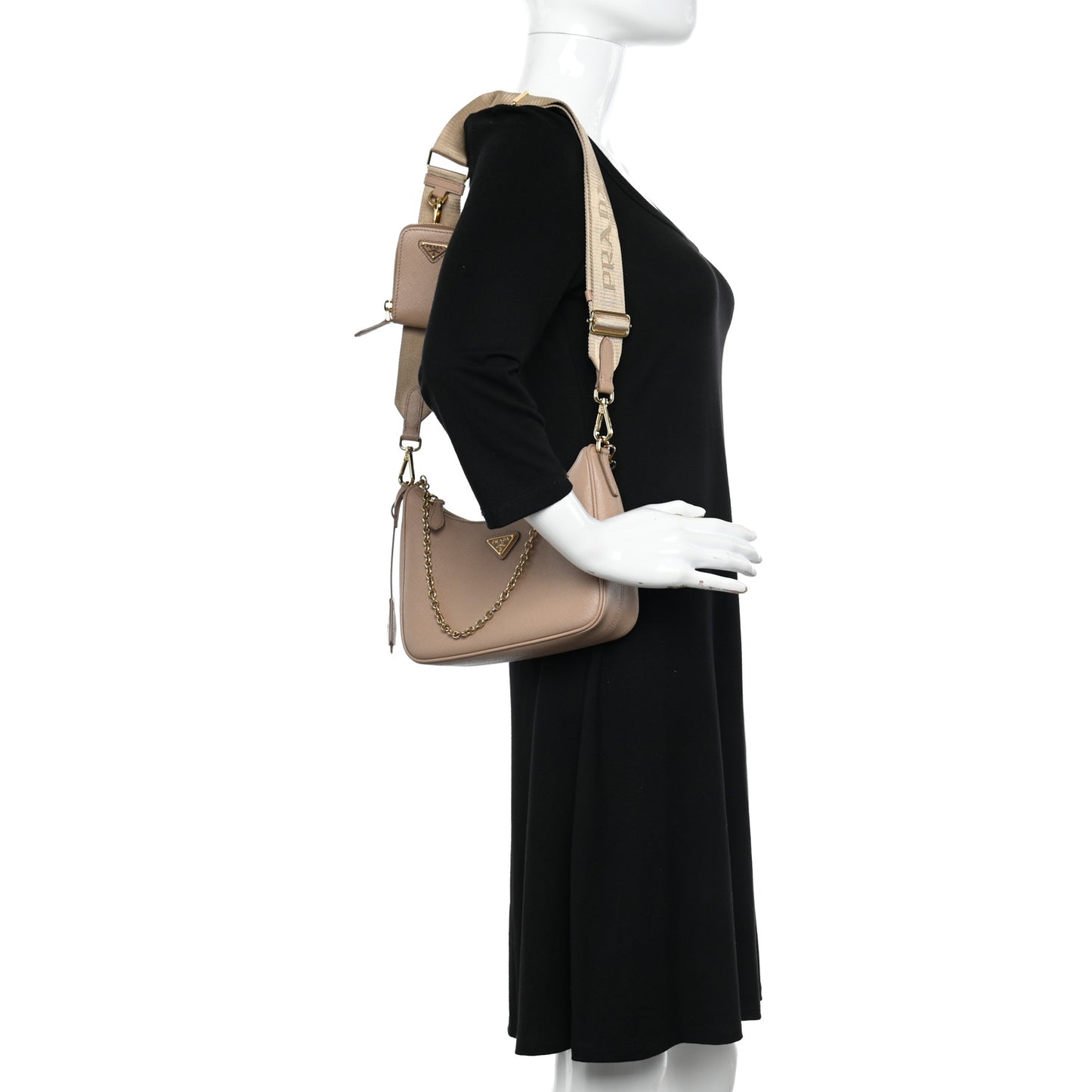 Saffiano Lux Re-Edition 2005 Shoulder Bag Cammeo