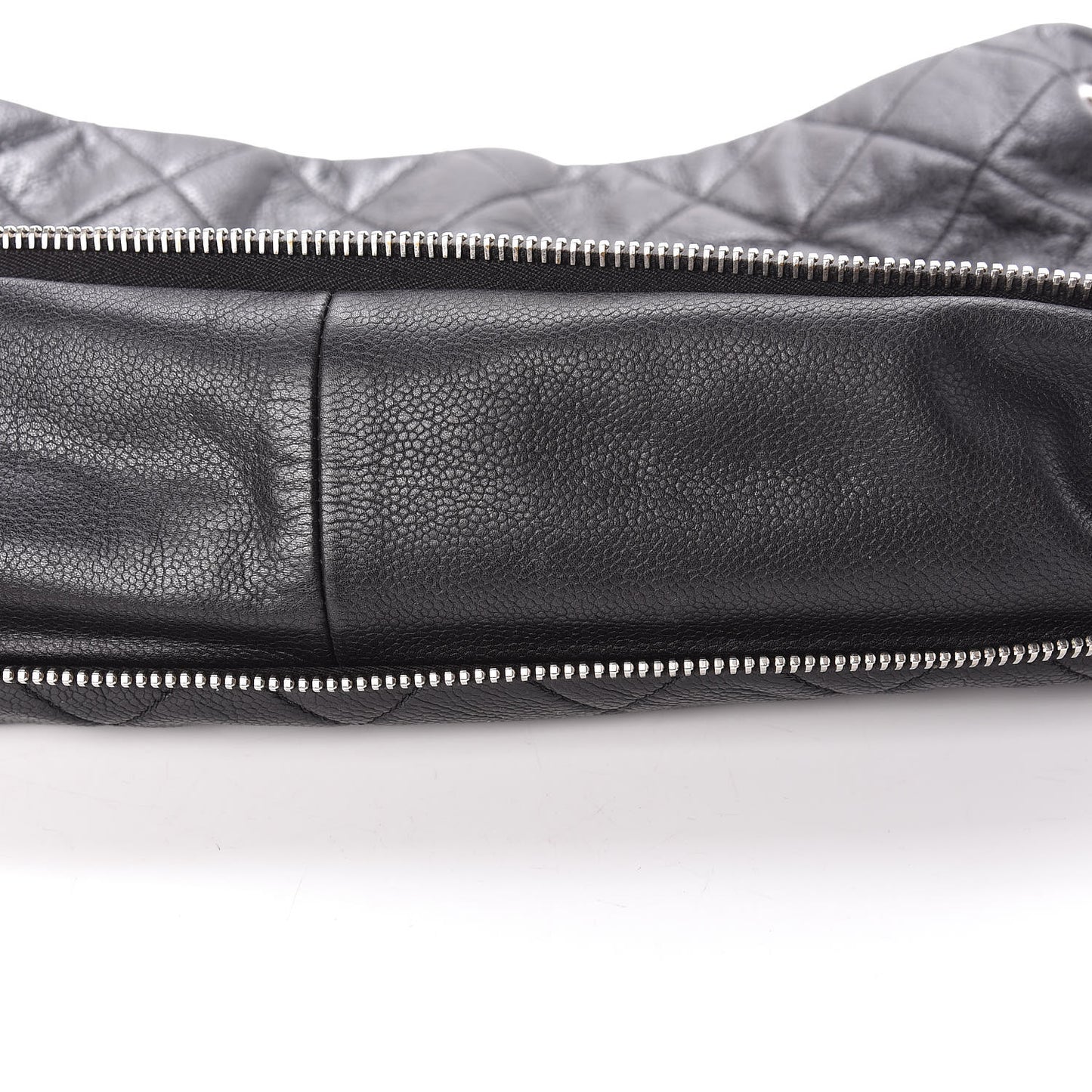 Caviar Quilted Expandable Zip Shoulder Bag Black