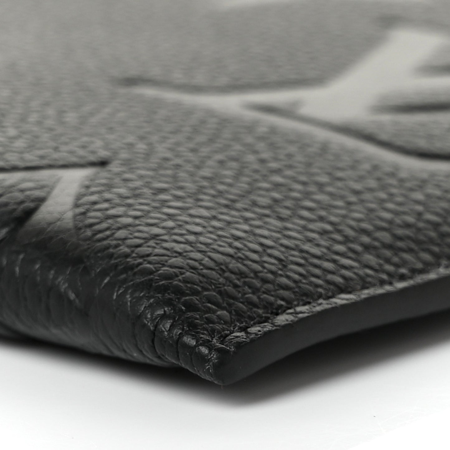 Empreinte Monogram Giant Wild at Heart Pochette Melanie MM Black