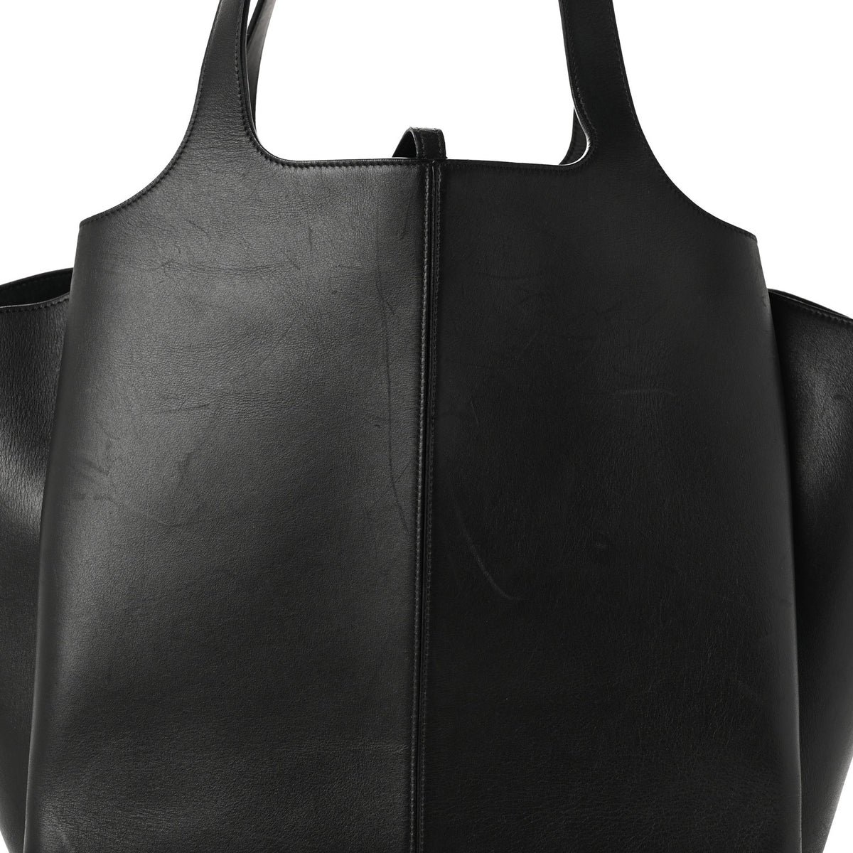Supple Natural Calfskin Vertical Tri-Fold Bag Black