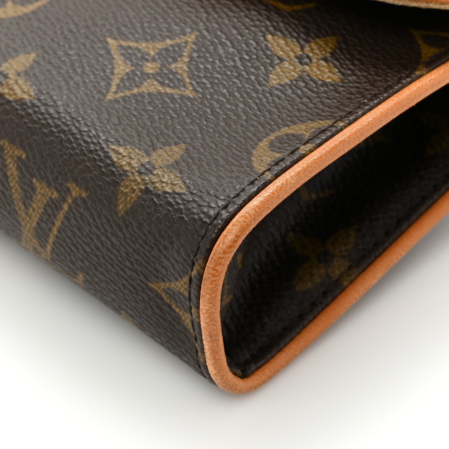 Louis Vuitton Monogram Pochette Florentine XS 14 of 16