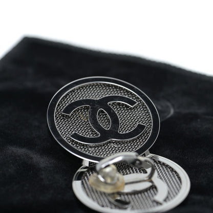 Chanel Metal Mesh Circle CC Clip On Earrings Silver 5 of 5