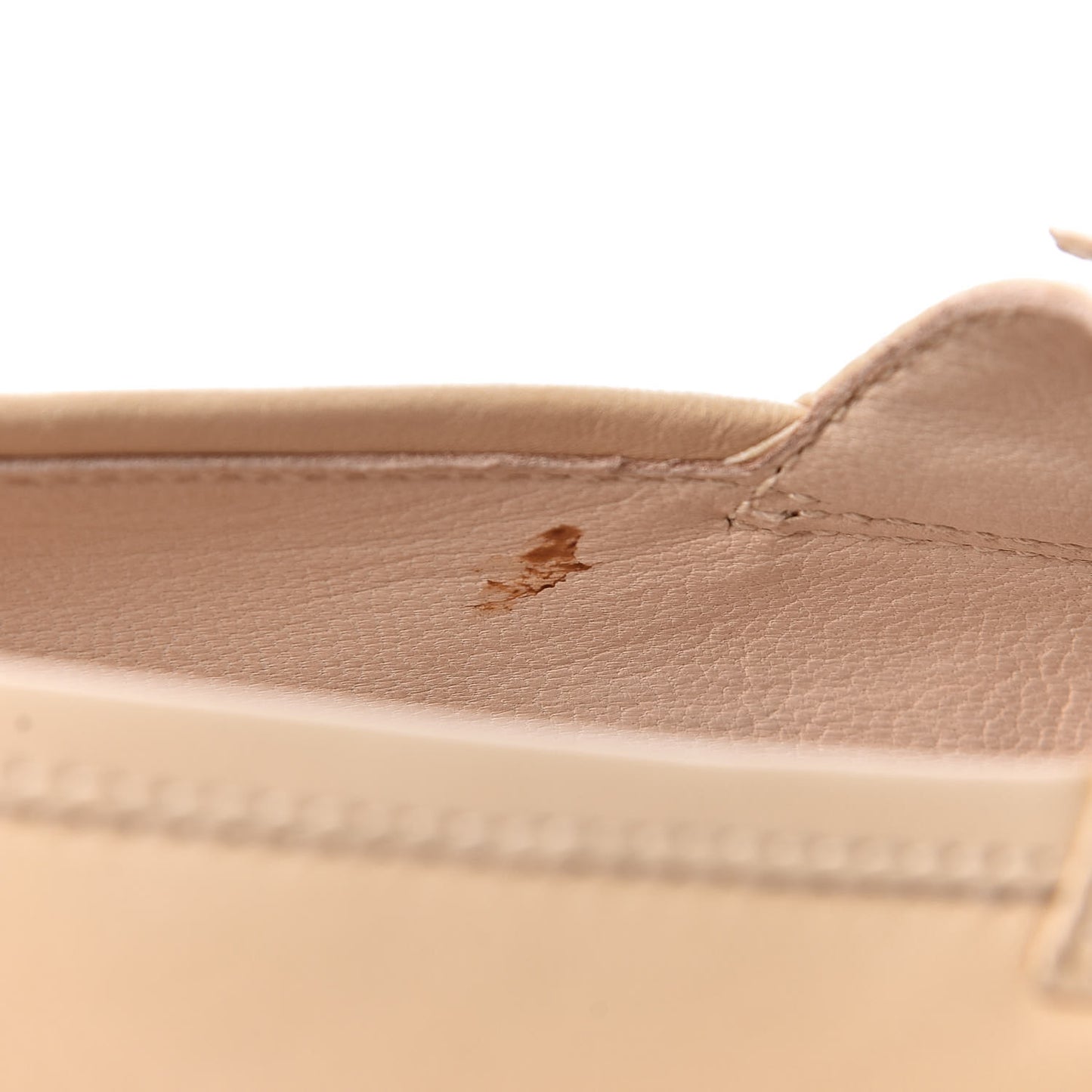 Lambskin CC Turnlock Loafers 37.5 Biege