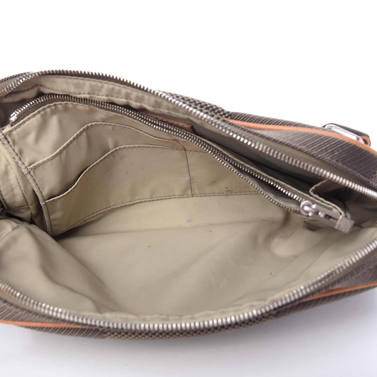 Damier Geant Acrobat Terre