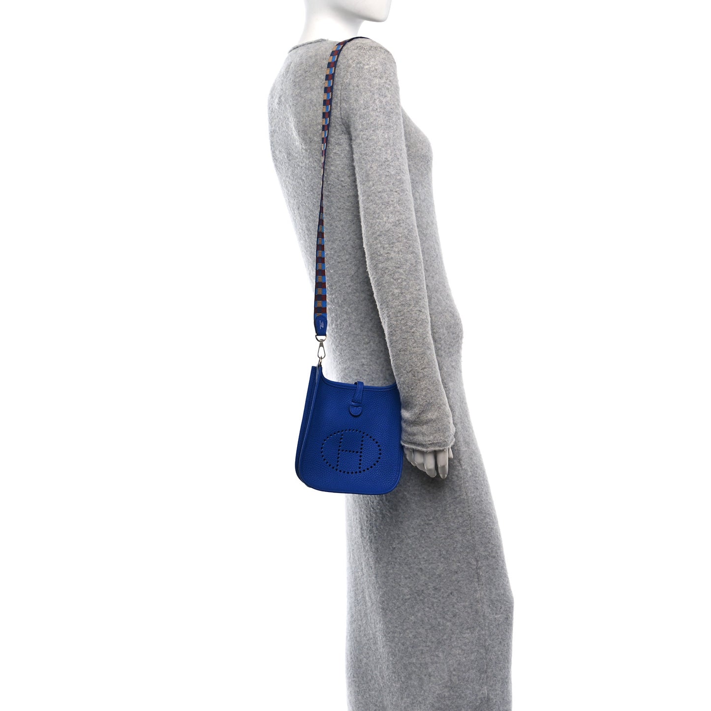 Taurillon Clemence Maxi Quadrille Evelyne TPM Royal Bleu Bleu Bill Biscuit Rouge H