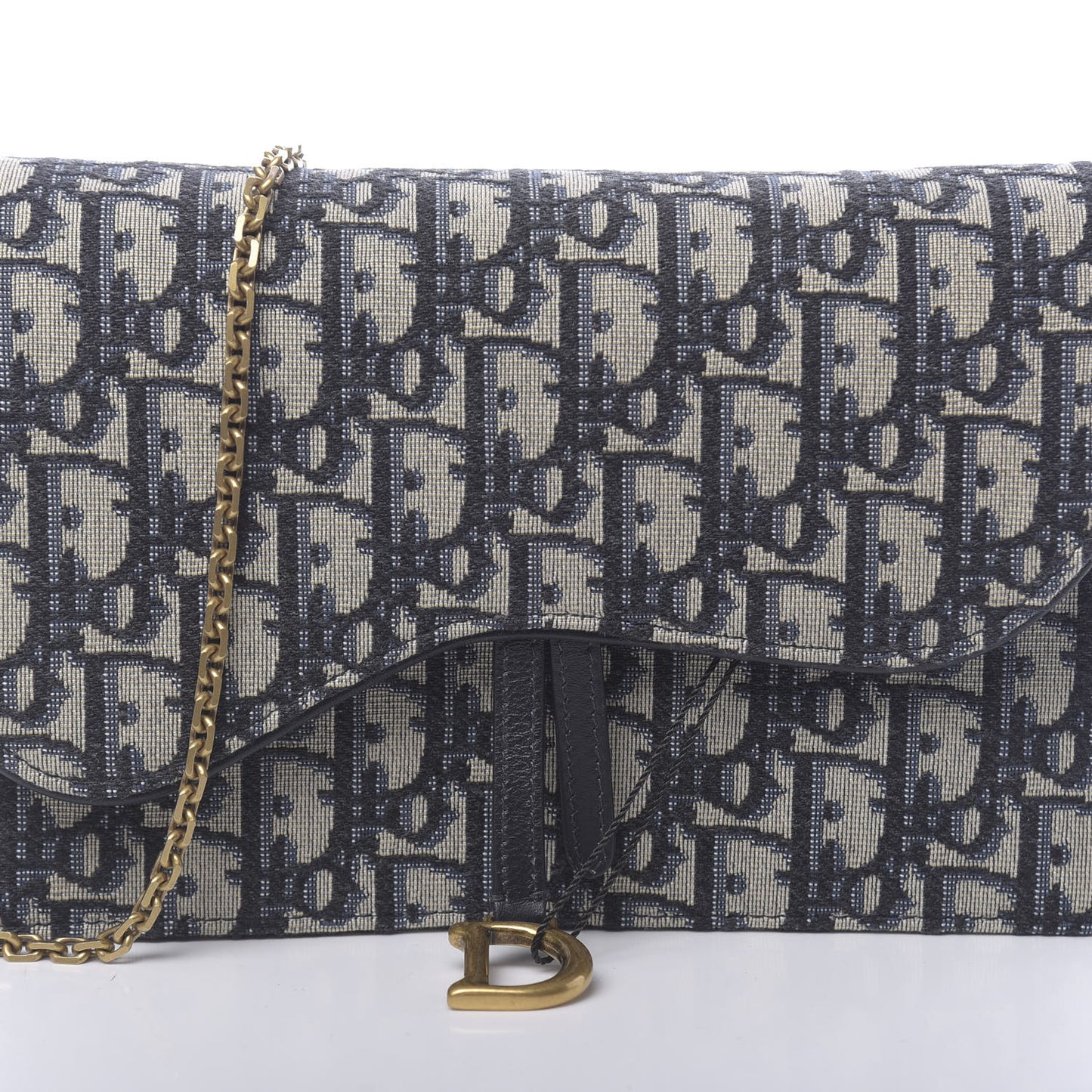 Oblique Saddle Chain Pouch Blue