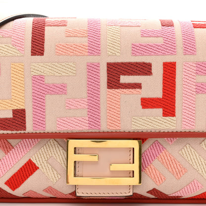 Fendi Canvas Vitello King FF Embroidered Baguette Rosa Quarzo Bloody Mary Multicolor 5 of 9