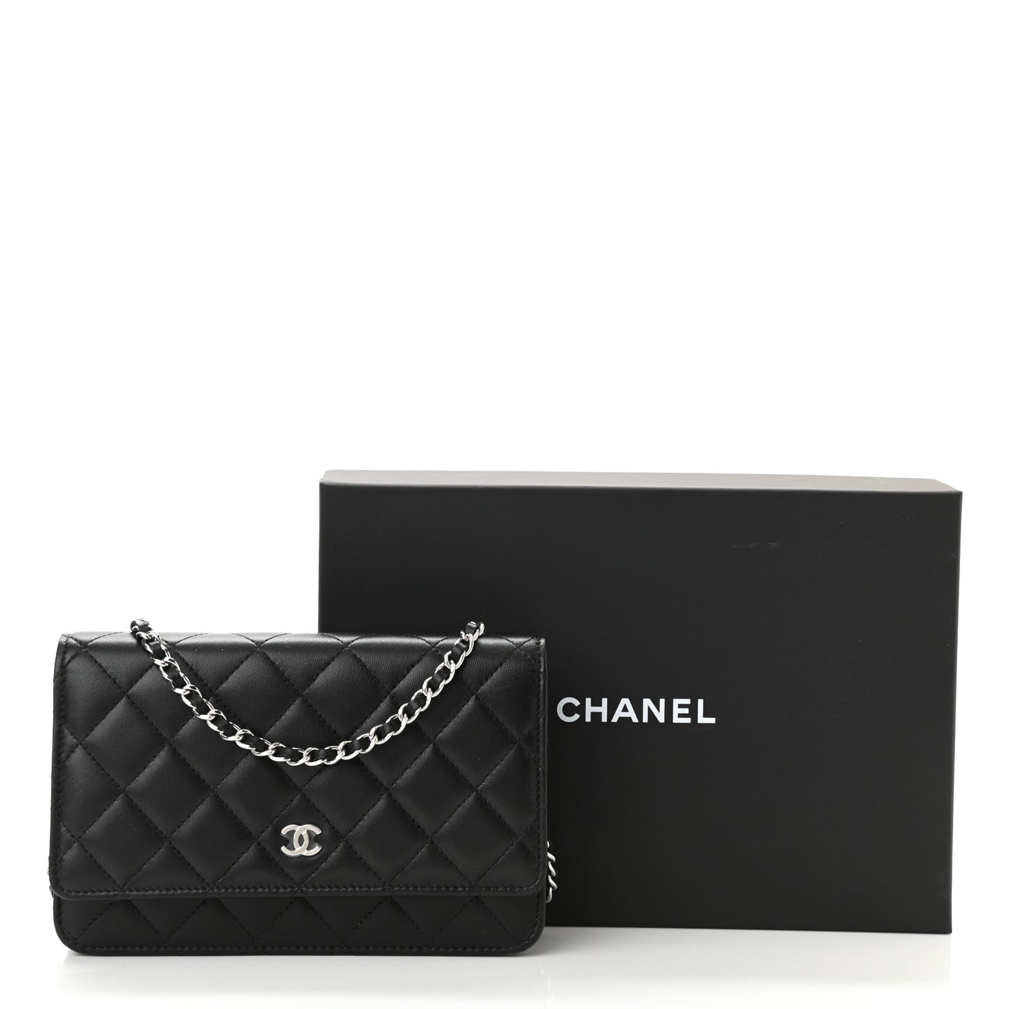 Lambskin Quilted Wallet On Chain WOC Black