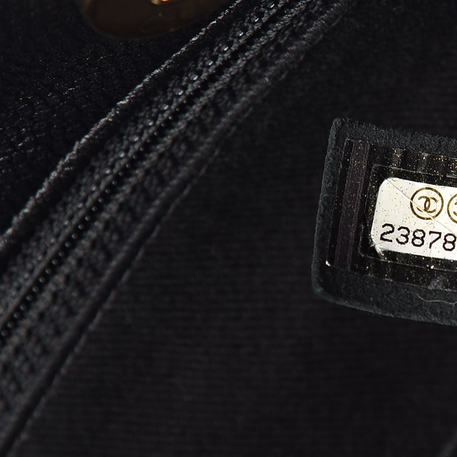 Chanel Crumpled Grained Calfskin Zip and Carry Shopping Tote Black 7 of 14