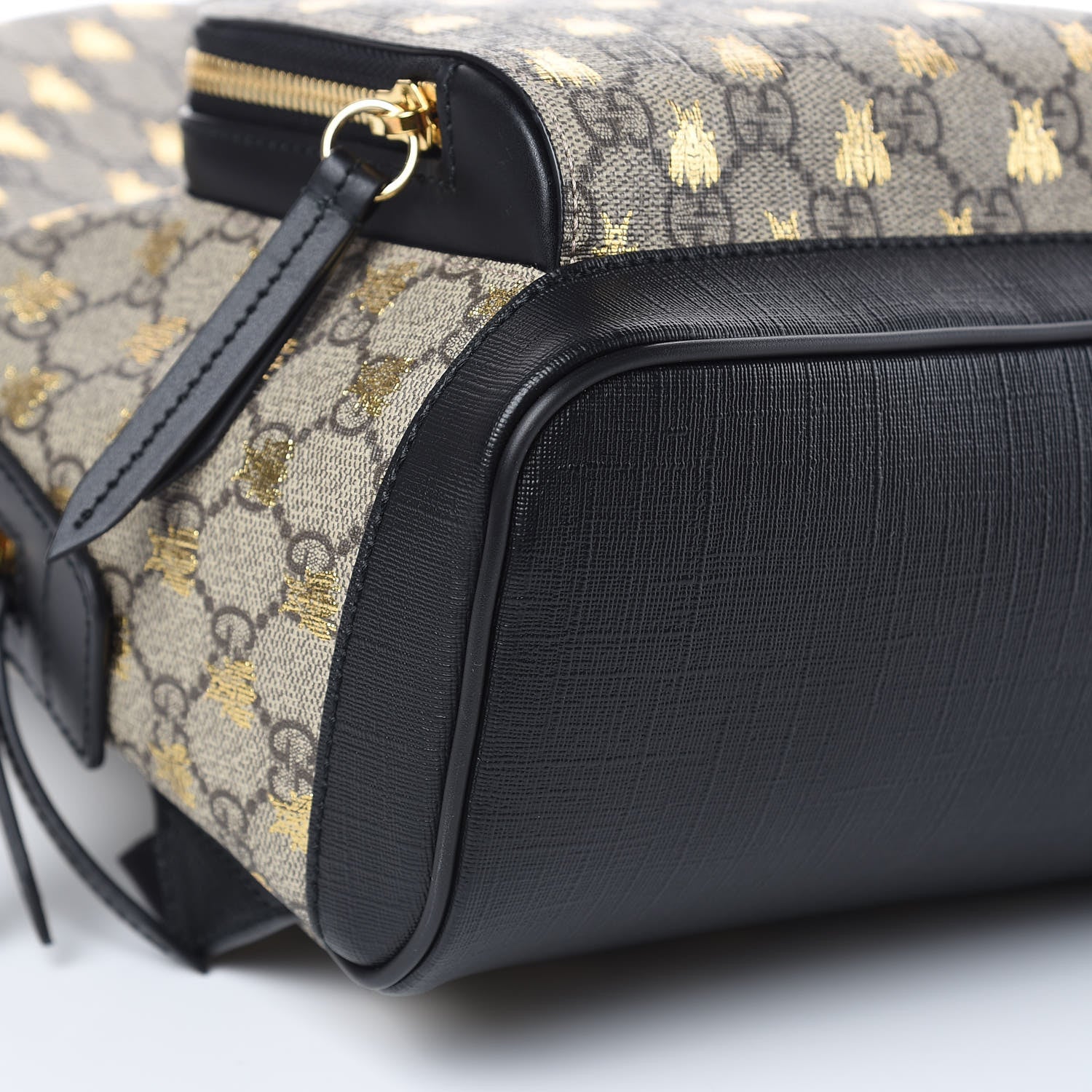 Gucci GG Supreme Monogram Bees Print Small Day Backpack Beige Oro Black 8 of 11