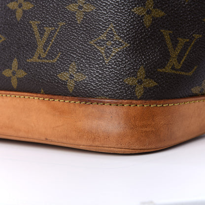 Louis Vuitton Monogram Alma PM 9 of 13