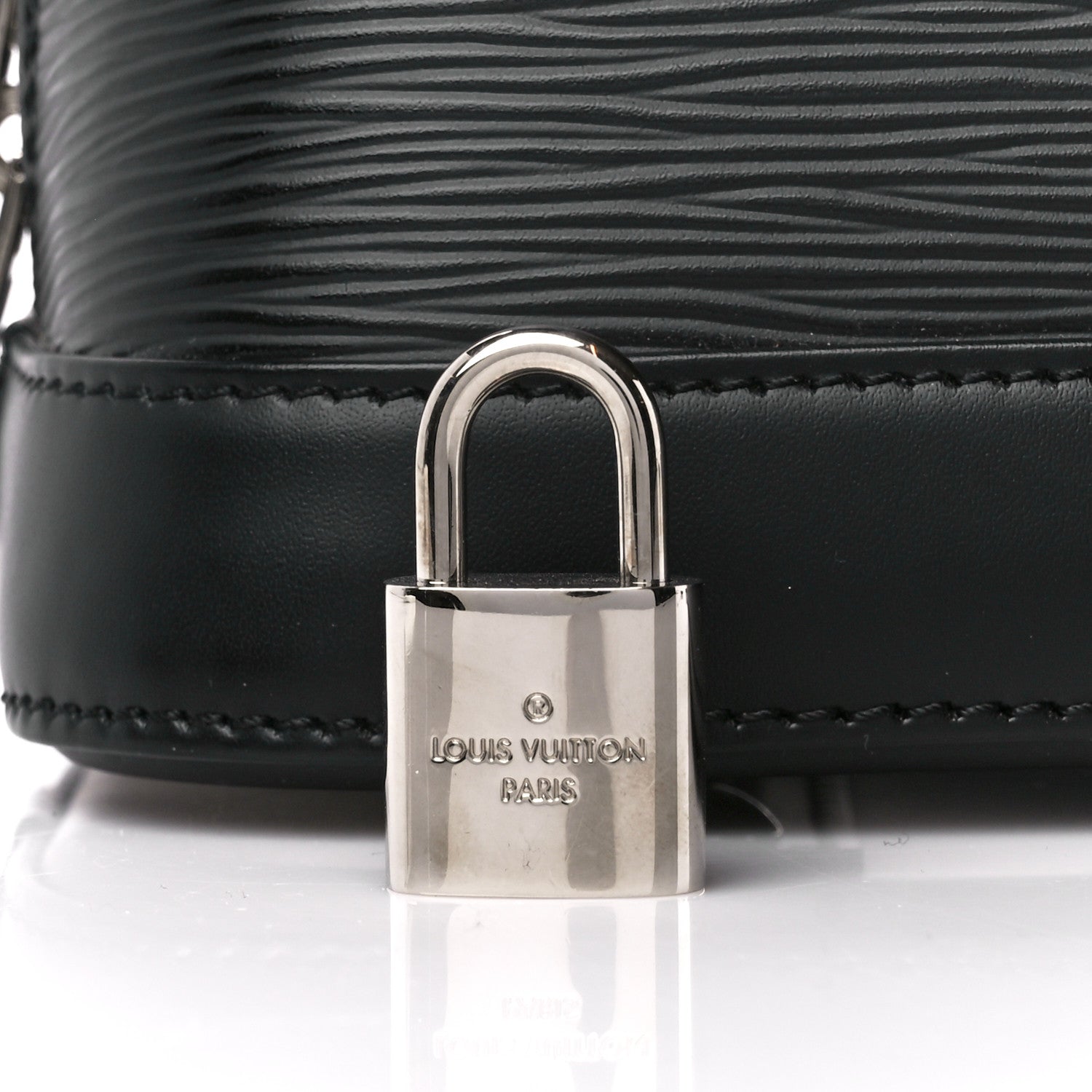 Louis Vuitton Epi Alma BB Black 7 of 14