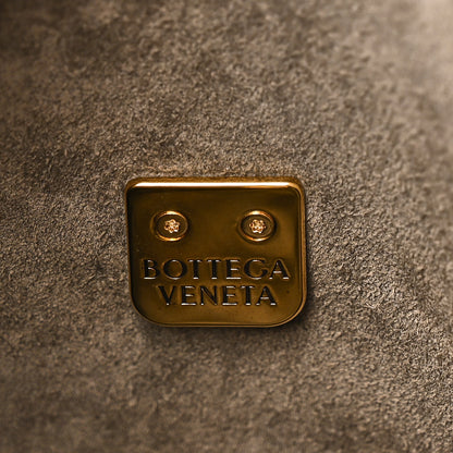 Bottega Veneta Silky Calfskin Large Ciao Ciao Cypress 6 of 9