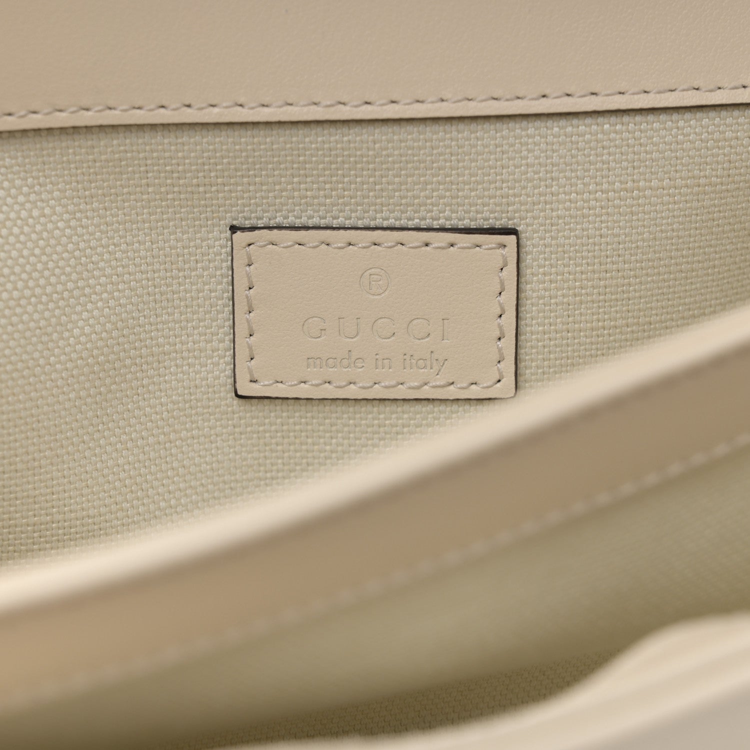 Gucci Calfskin Matelasse Monochrome GG Marmont Crossbody Shoulder Bag White 6 of 13