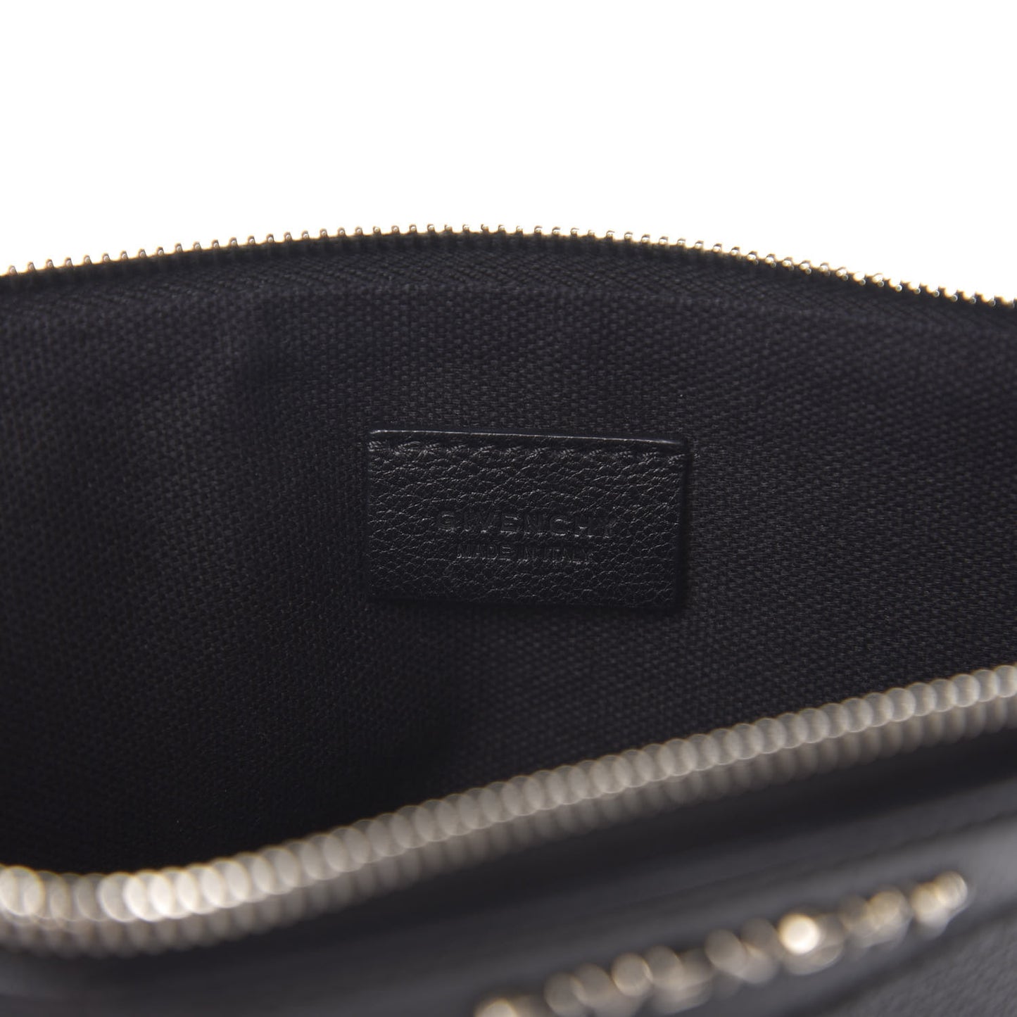 Sugar Goatskin Medium Antigona Pouch Black