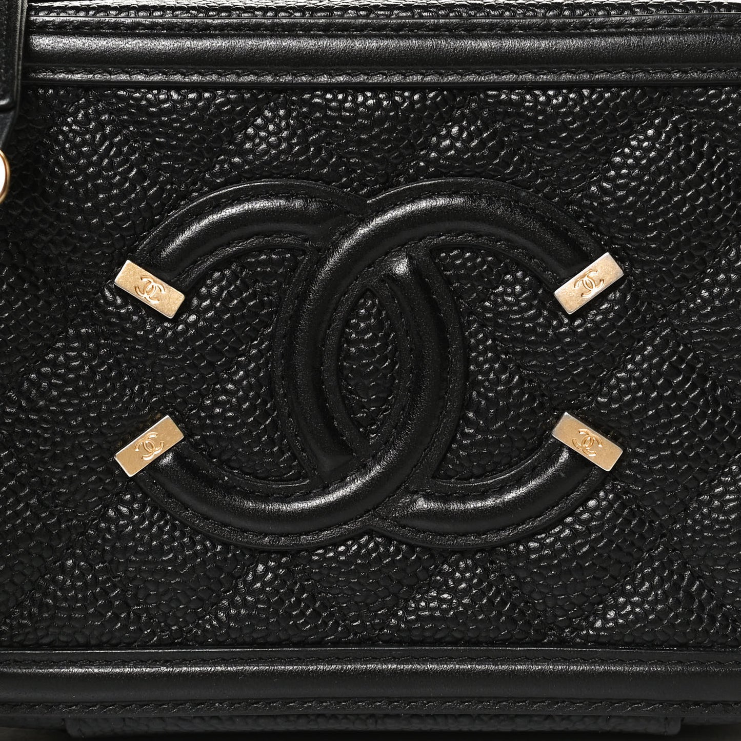 Caviar Quilted CC Filigree Vanity Clutch With Chain Black