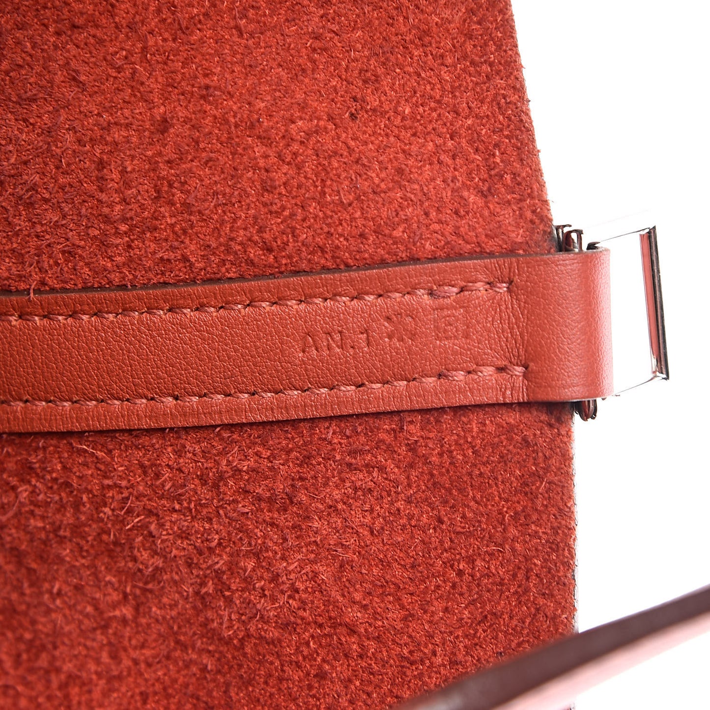Taurillon Clemence Swift Picotin Lock 22 MM Rouge H Brique
