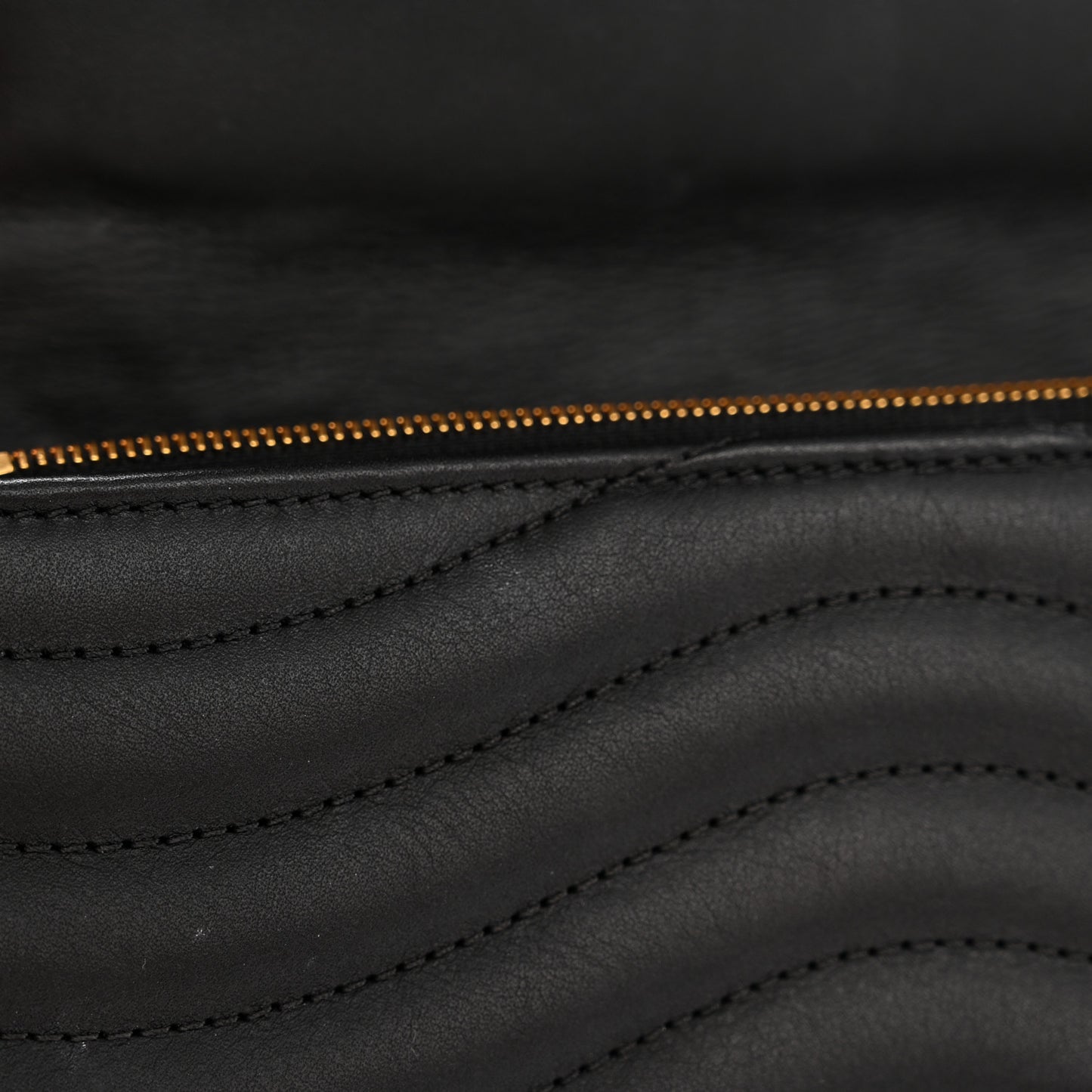 Calfskin Love Lock New Wave Long Wallet Black
