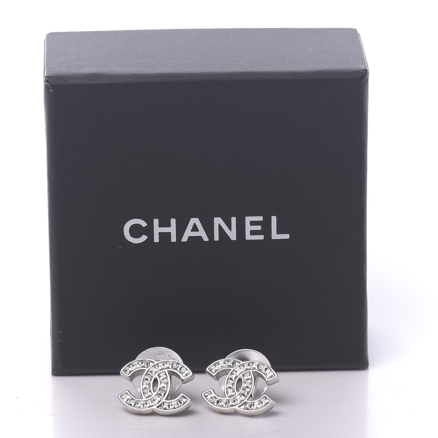 Baguette Crystal CC Earrings Silver Grey
