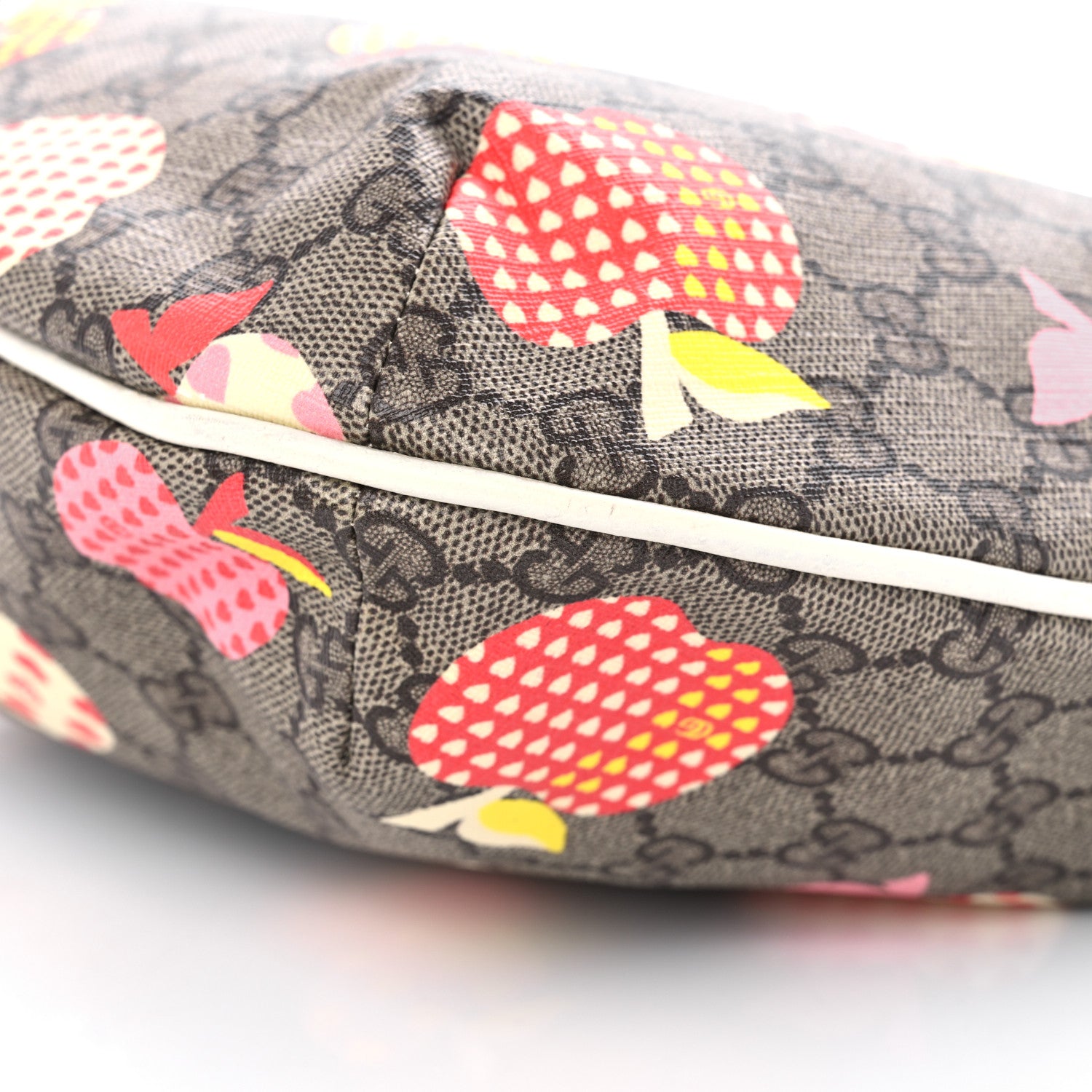Gucci GG Supreme Monogram Les Pommes Small Ophidia Half Moon Hobo Beige Multicolor Mystic White 10 of 11