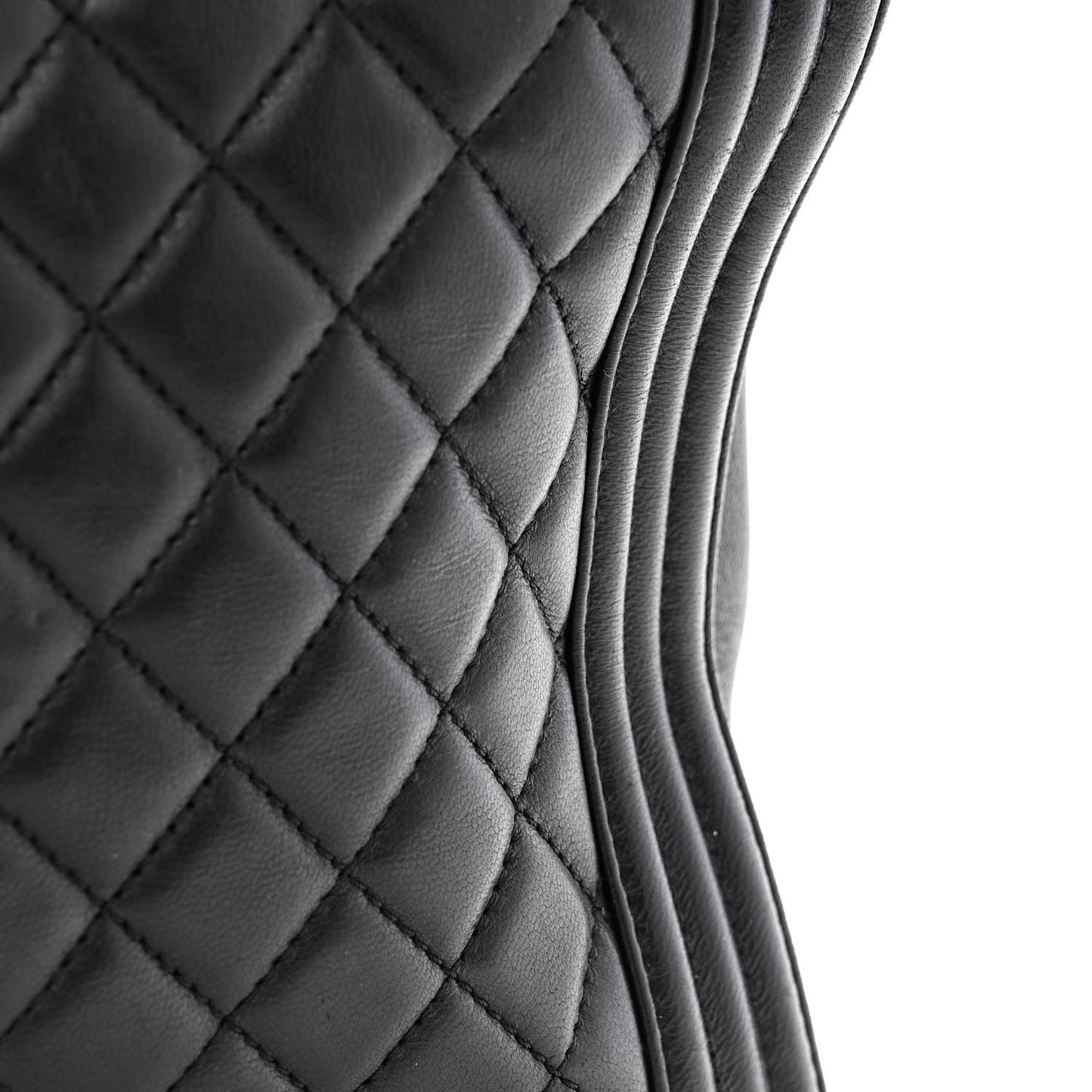 Calfskin Quilted Large Boy Flap Black