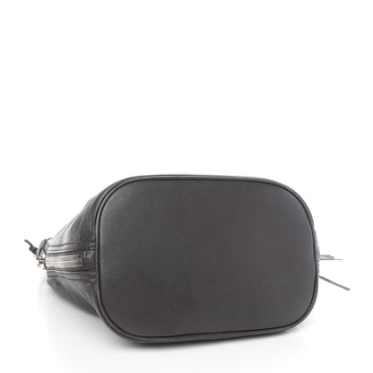 Balenciaga Veau Papier Plate Small Bucket Bag Gris Fossile 4 of 13