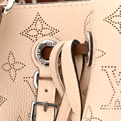 Louis Vuitton Mahina Muria Creme 10 of 10