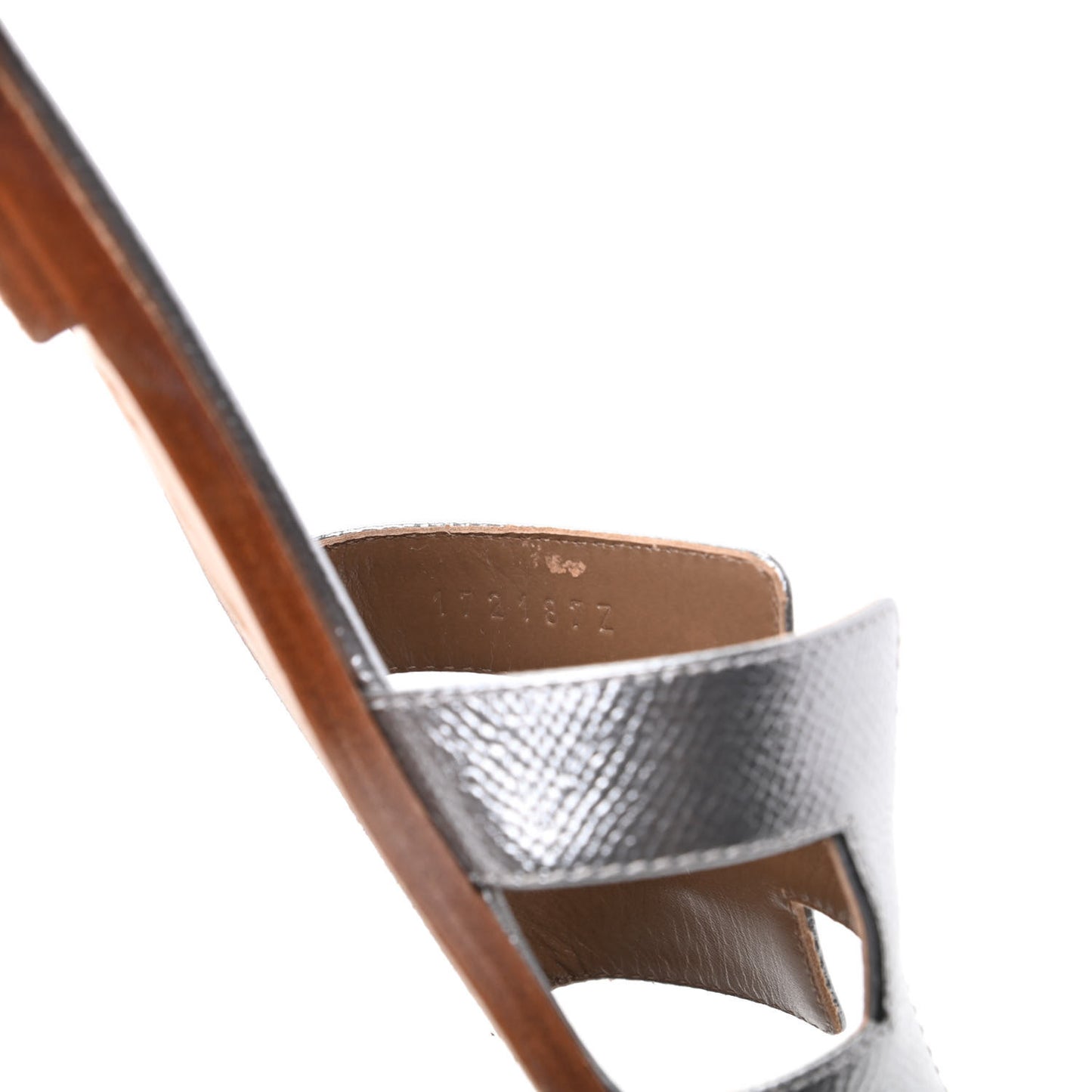 Metallic Epsom Oran Sandals 37.5 Gris Argente