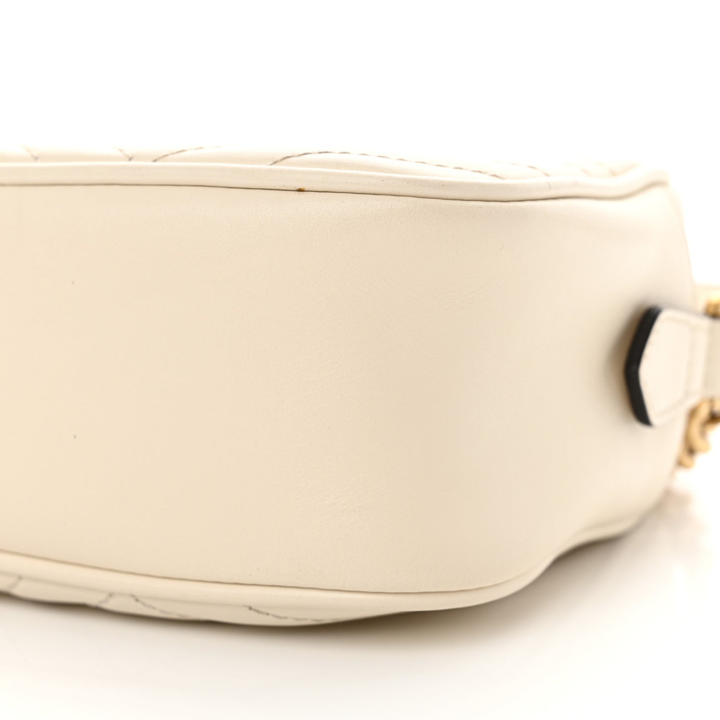 Calfskin Matelasse Small GG Marmont Chain Shoulder Bag White