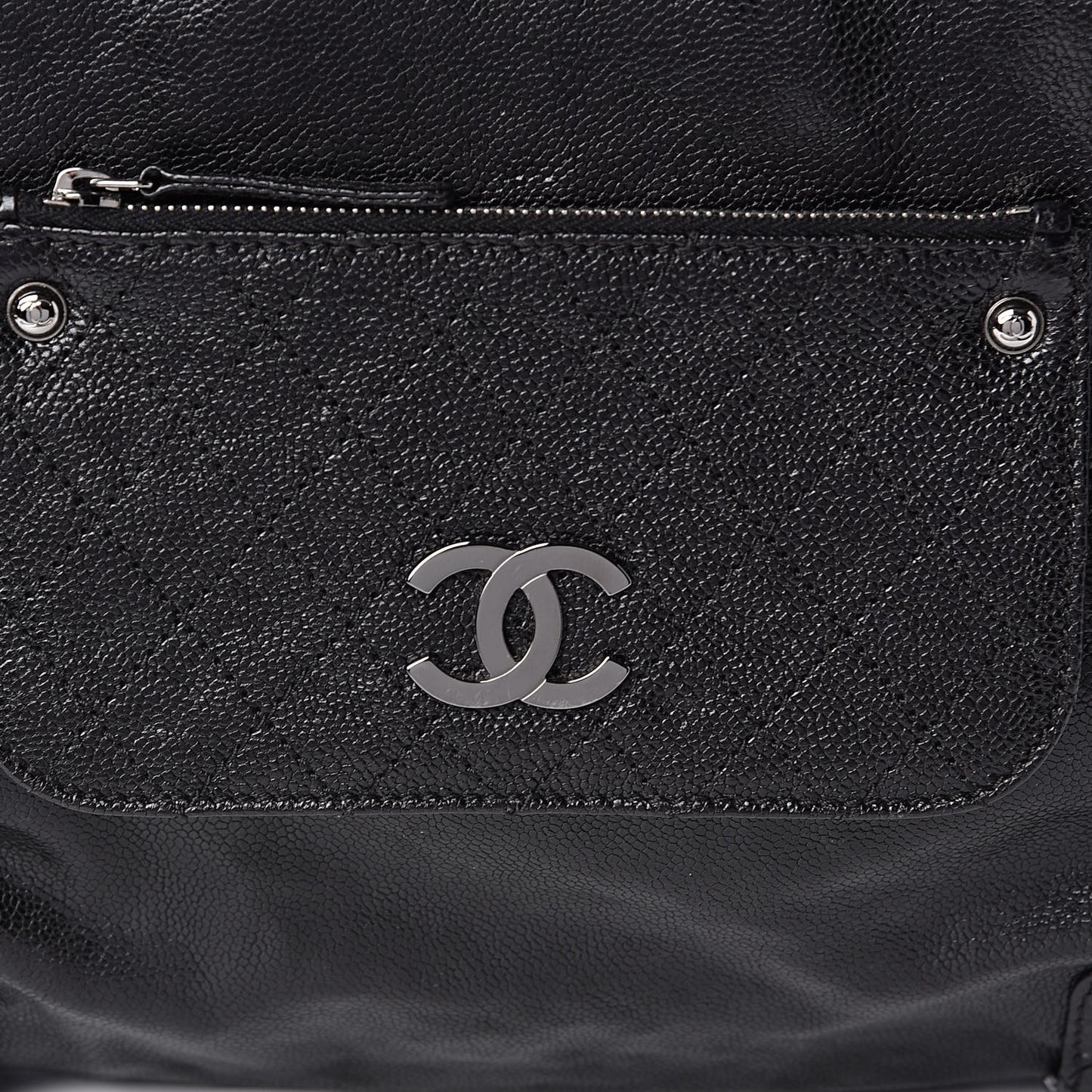 Glazed Caviar Pocket In The City Tote Black