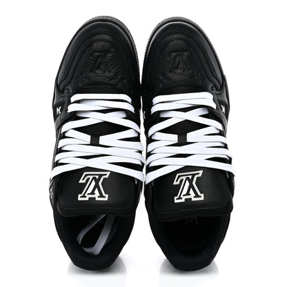 Louis Vuitton Calfskin Embossed Monogram Mens LV Trainer Sneakers 8.5 Black 5 of 10